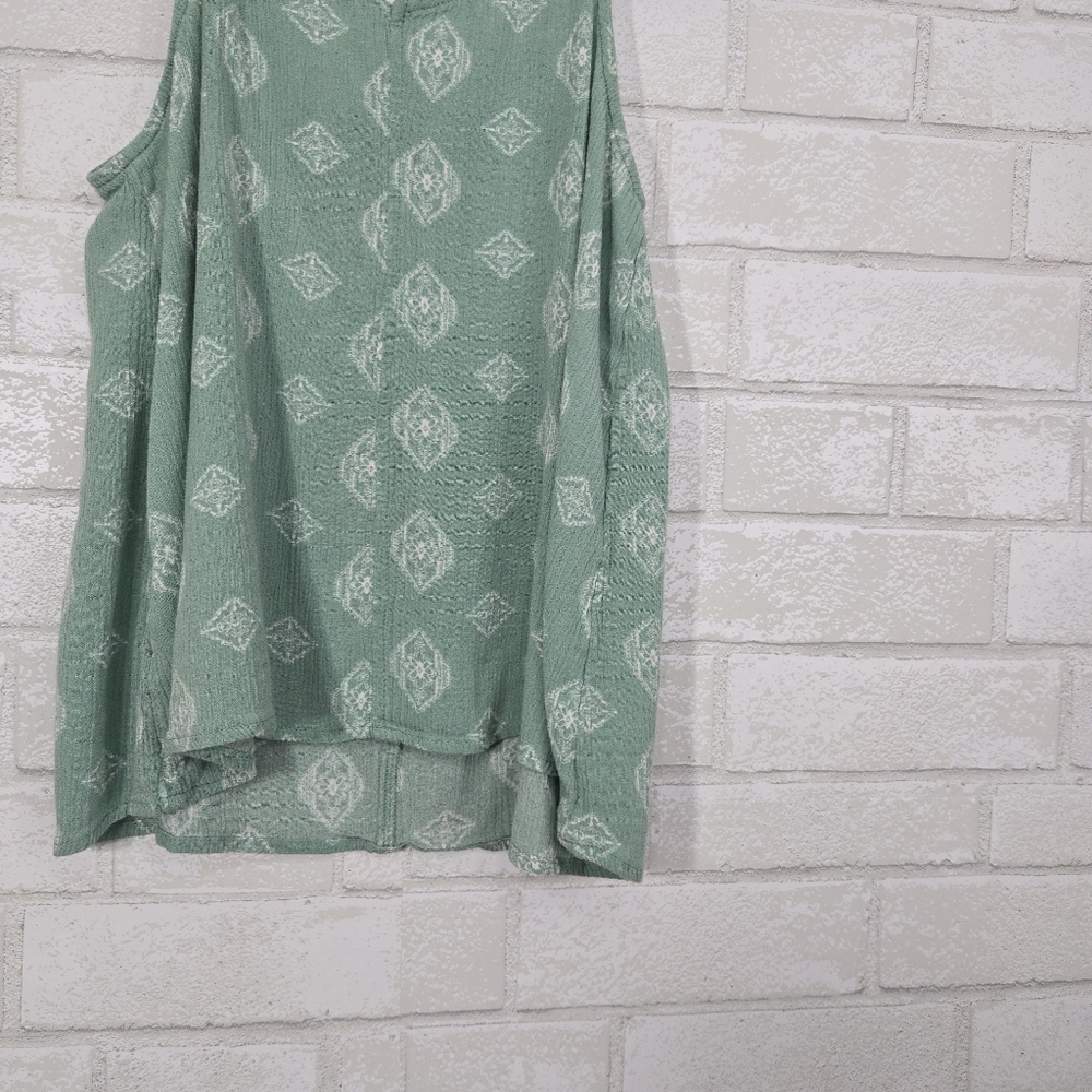 FREE SO Sage Green Printed Button-Front Tank Top - Picture 14 of 14